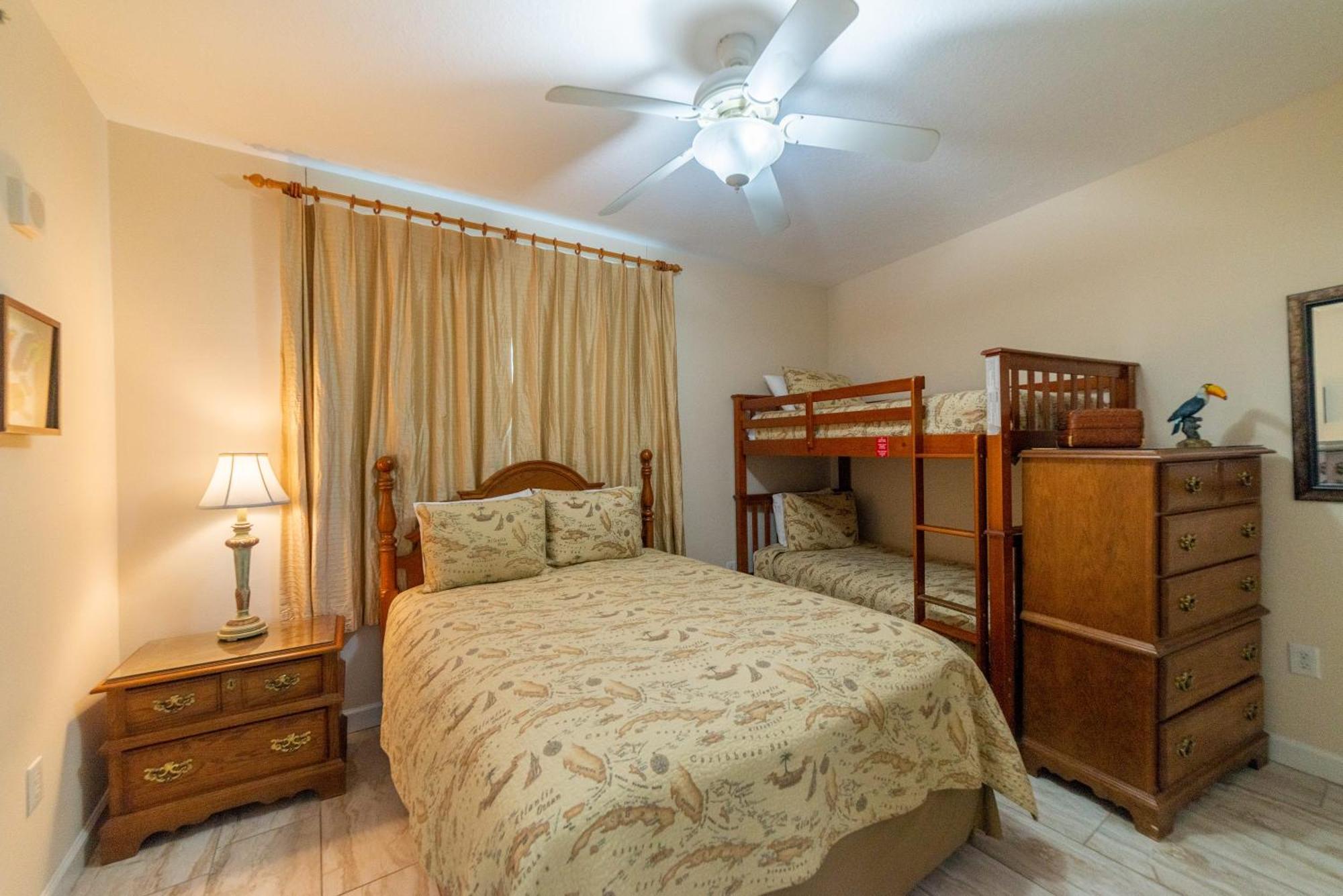 Holiday home Shores Of Panama 0201 'down By The Sea' Panama City Beach